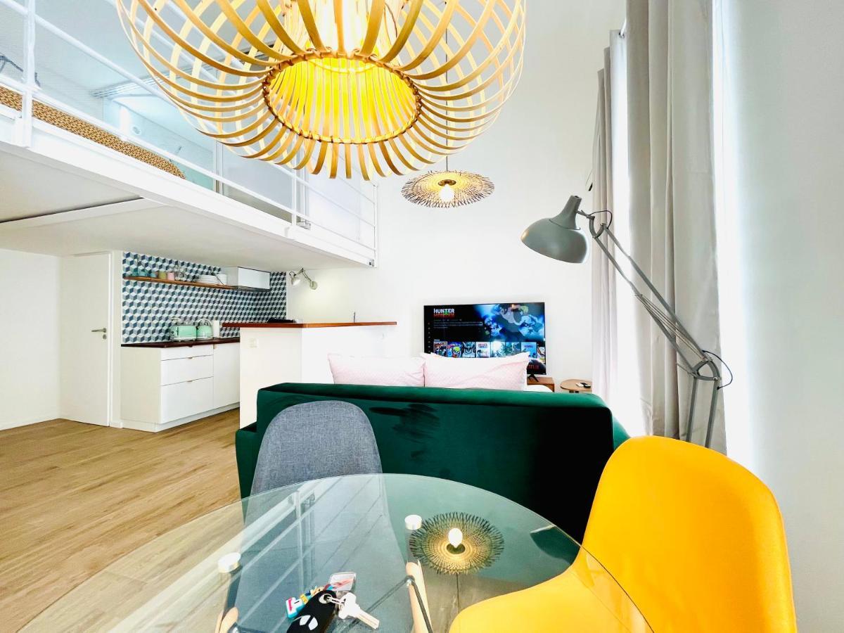 Duplex-Ceiling Height 1,9M-Free Private Parking-Self Check In !! Duplex Climatise-Hauteur Sous Plafond 1,9M-Parking Prive Gratuit-Arrivee Autonome !! Avignon Ngoại thất bức ảnh